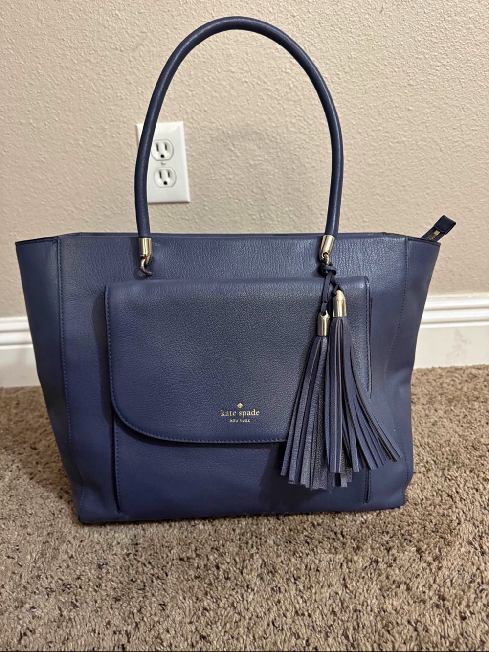 kate spade navy leather tote with tassel accent - Picture 1 of 4